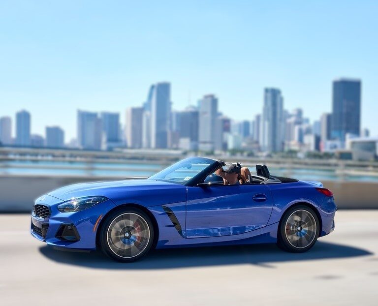 Dubai Road Trip - BMW Z4