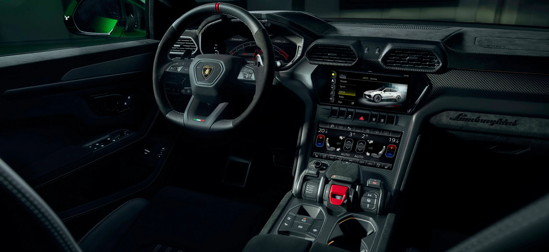 Lamborghini Urus interior